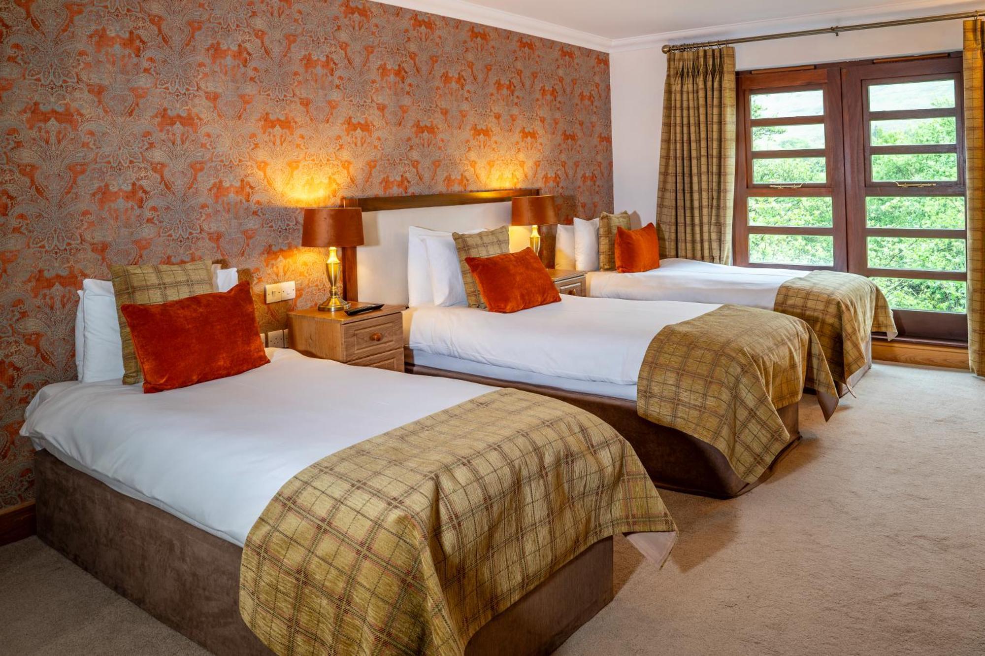 Delphi Resort Hotel & Spa Leenaun Exterior photo