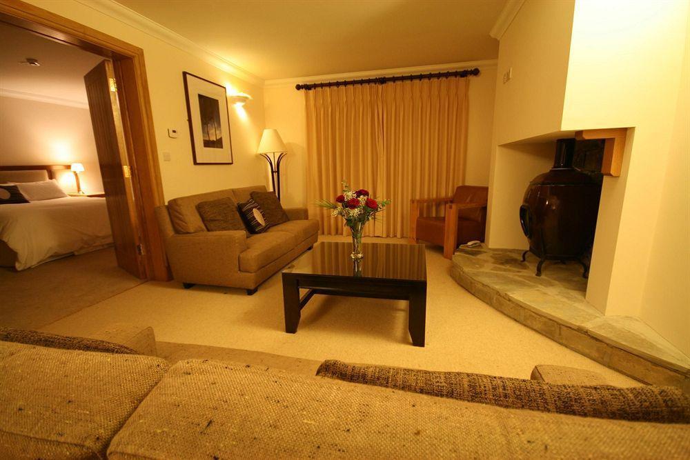 Delphi Resort Hotel & Spa Leenaun Exterior photo